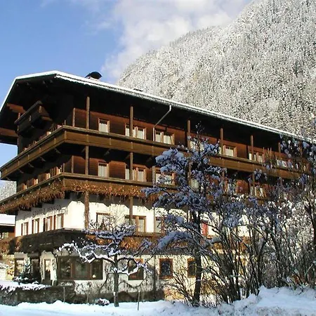 Hotel-pension Strolz Otel Mayrhofen