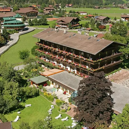 Hotel-pension Strolz Otel 3*