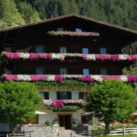 Hotel-pension Strolz Otel Mayrhofen
