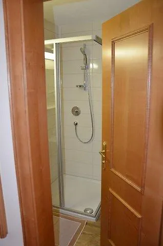 Hotel-pension Strolz 3*