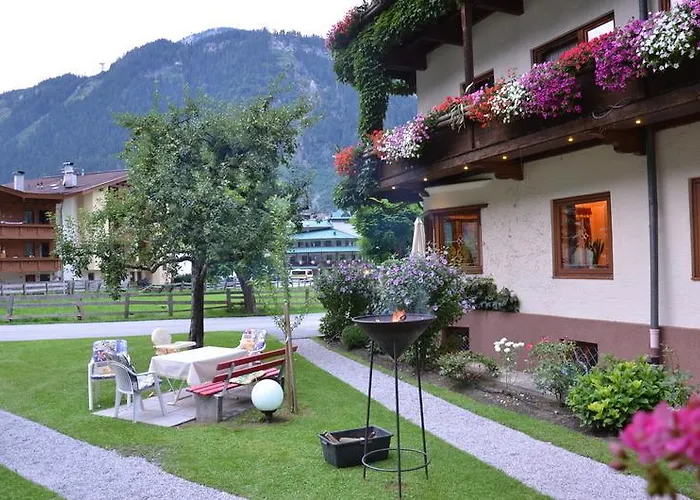 Hotel-pension Strolz 메이른호픈